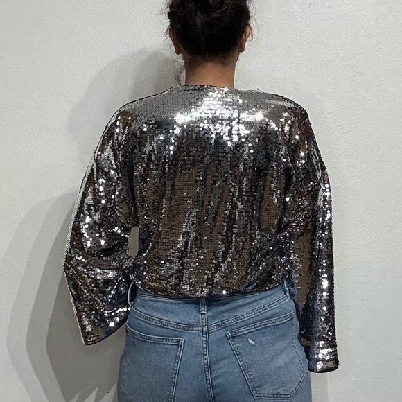 Silver Sequin Deep Plunging Bodysuit Sz XL - Picture 8 of 10